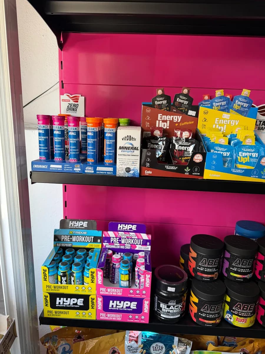 Geles energéticos, electrolitos y pre-entrenos
